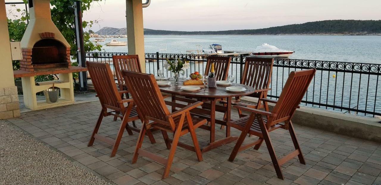 Villa Riva Barbat na Rabu Dış mekan fotoğraf